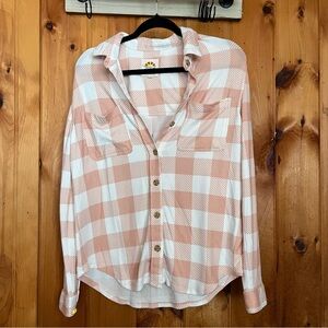 Plaid Button-Up Shirt in Pink and White Valentines